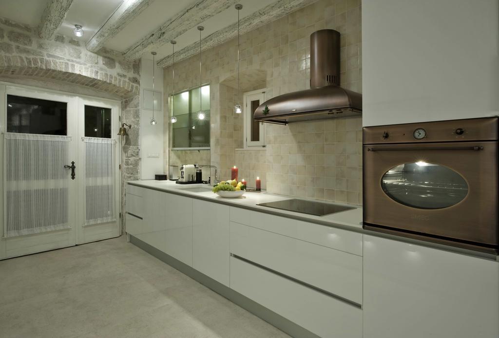 Apartment Whooart Komiža Eksteriør bilde